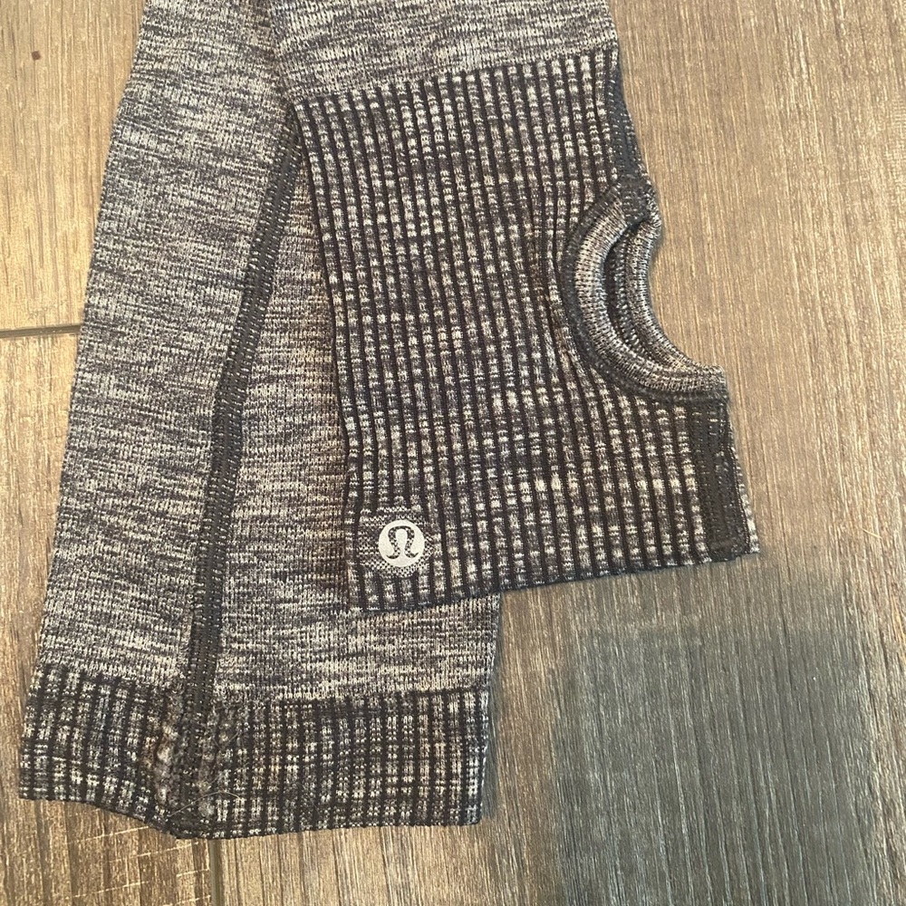 Lululemon running arm warmers